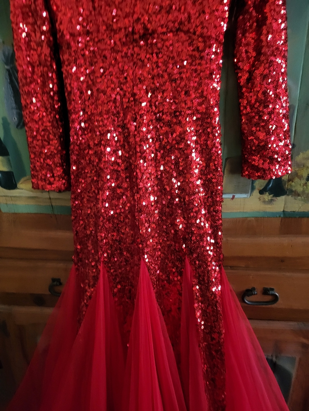 Faeriesty Red Sequin Mermaid Gown - Picture 8 of 9